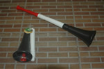 Collapsible vuvuzela horn