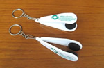 Eye glasses cleaner with key chains