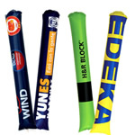 Inflatable thunder stick