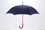 Umbrella, made of 170T waterproof UV silver plaster, hook handle.