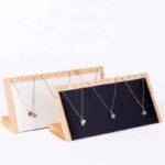 Wooden jewelry display props - Image 8