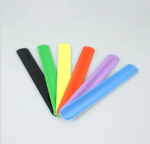 Reflective running gear slap bands - Image 2