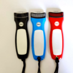 Flat flashlight with 2 LED bulbs - Image 4